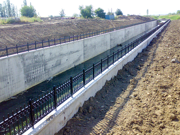 sandikli-hamamcayi-plastik-korkuluk